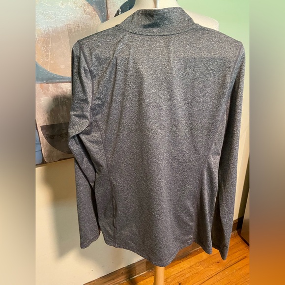 Reebok pullover top - Picture 3 of 8